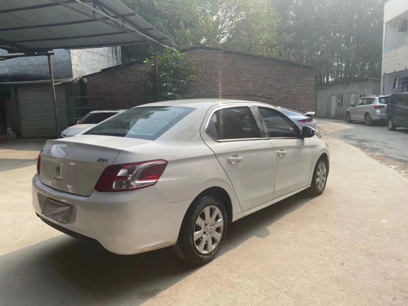 成都15年标致3017