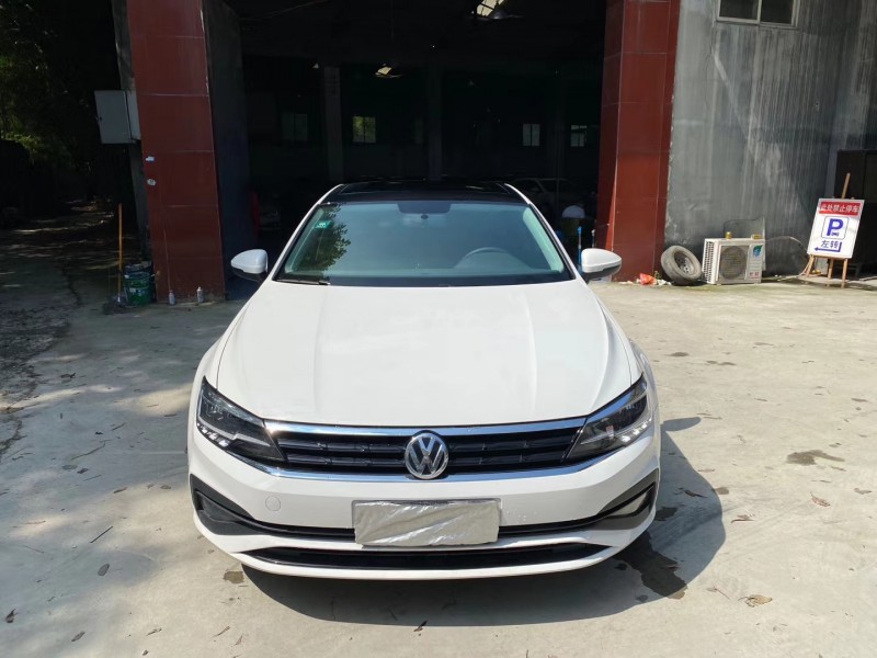 成都19年大众凌渡1