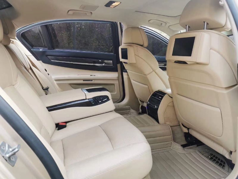 潍坊11年宝马7系6