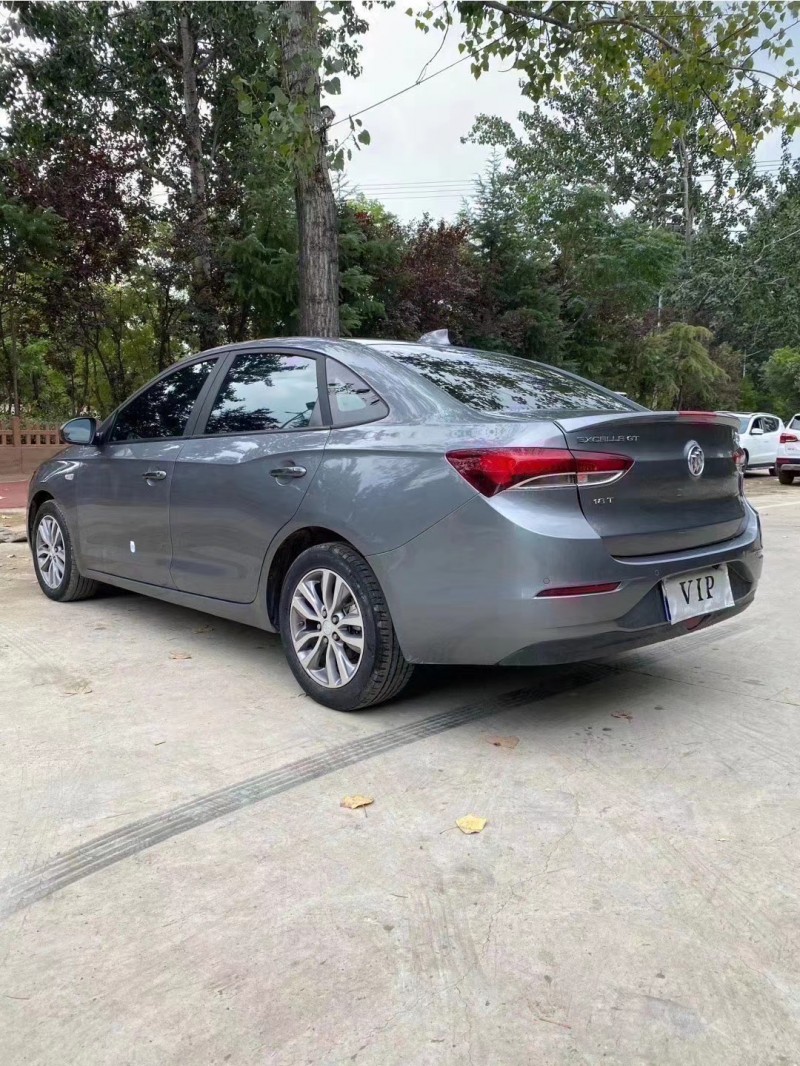 枣庄18年别克英朗GT8