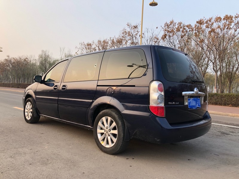 聊城15年別克GL81