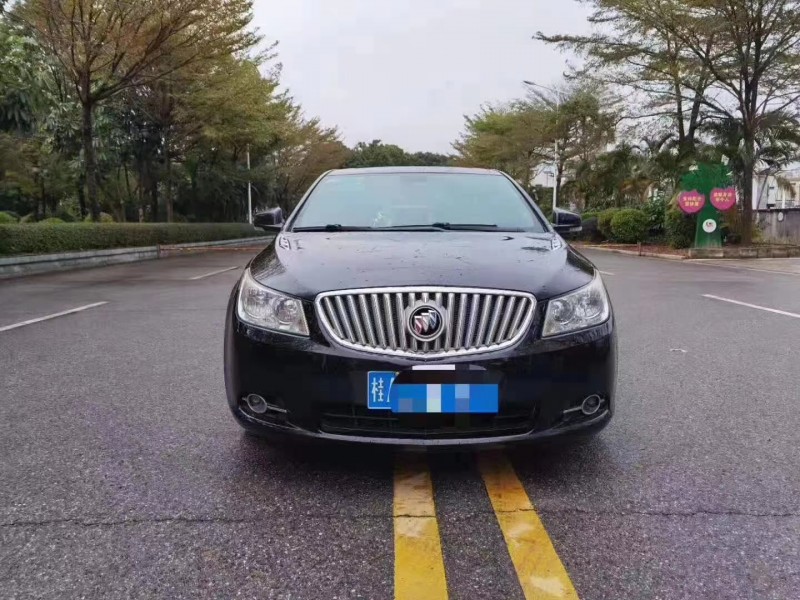 广州13年别克君越1