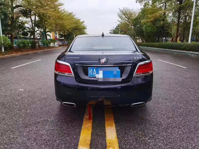 广州13年别克君越9