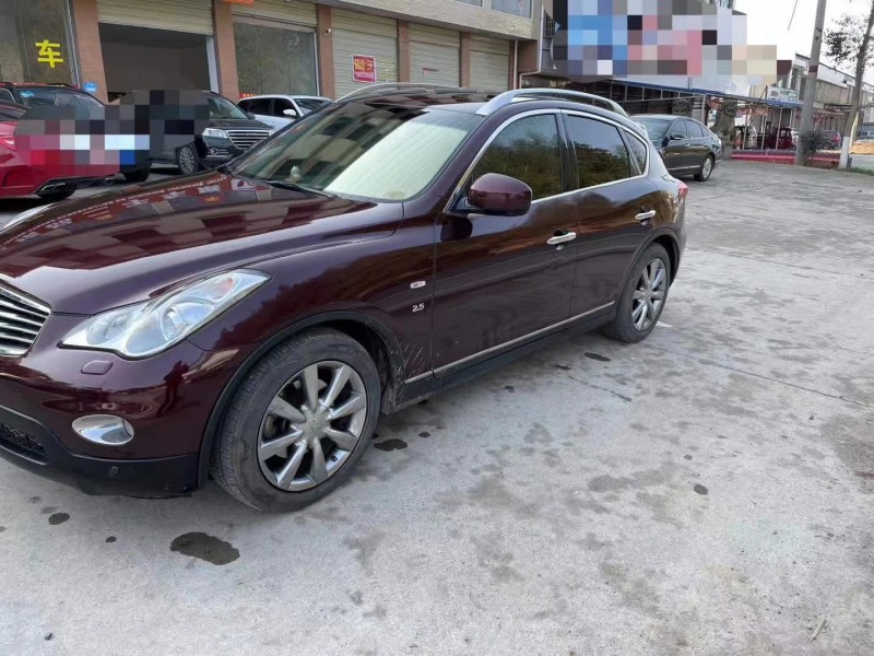 懷化15年英菲尼迪QX502