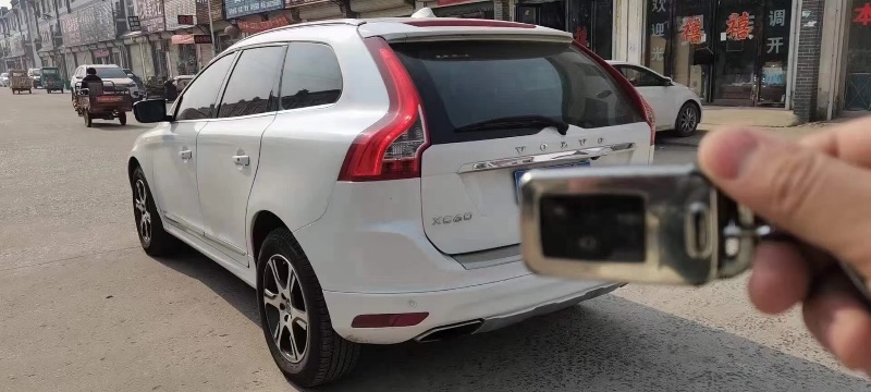 郑州14年沃尔沃XC607