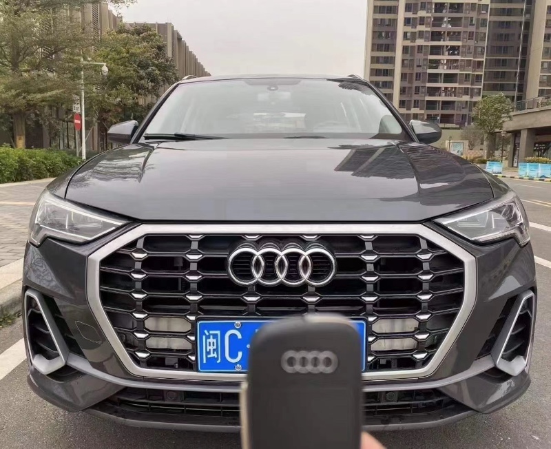 广州20年奥迪Q31