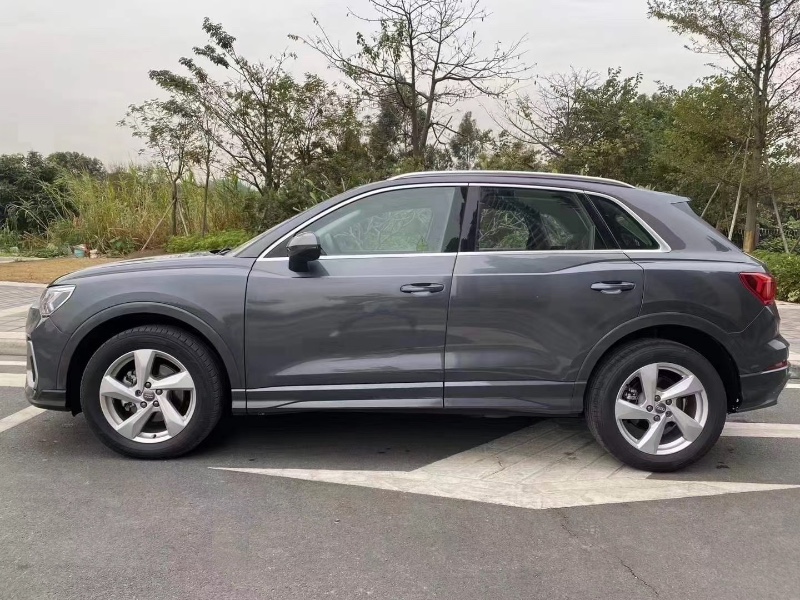 广州20年奥迪Q33