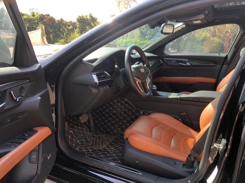 广州18年凯迪拉克CT64