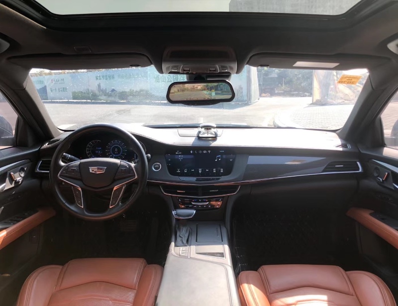 广州18年凯迪拉克CT66