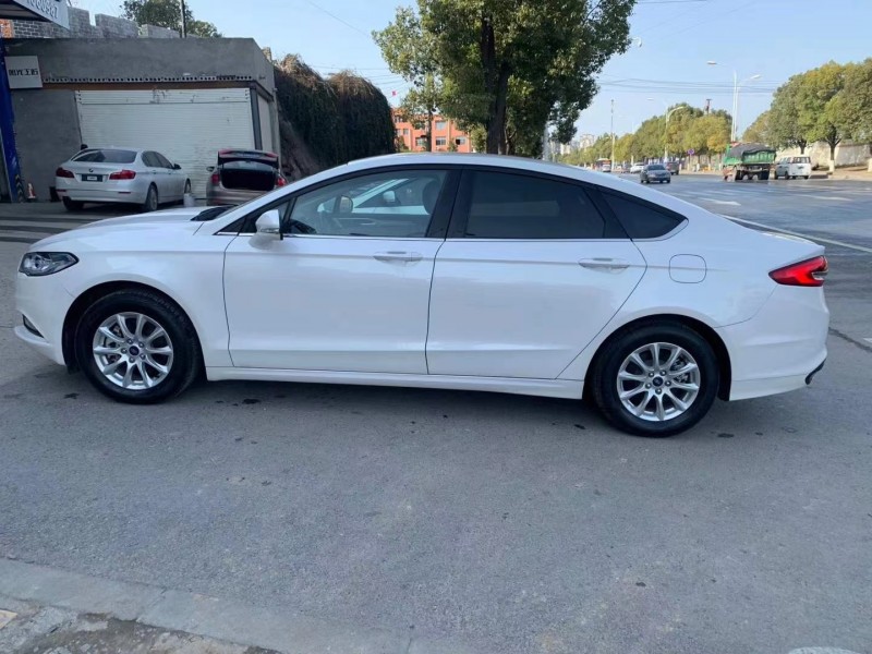 北京18年福特蒙迪欧6