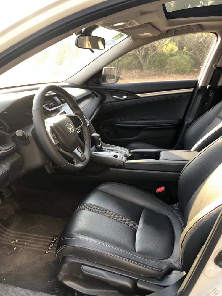 广州19年本田思域7