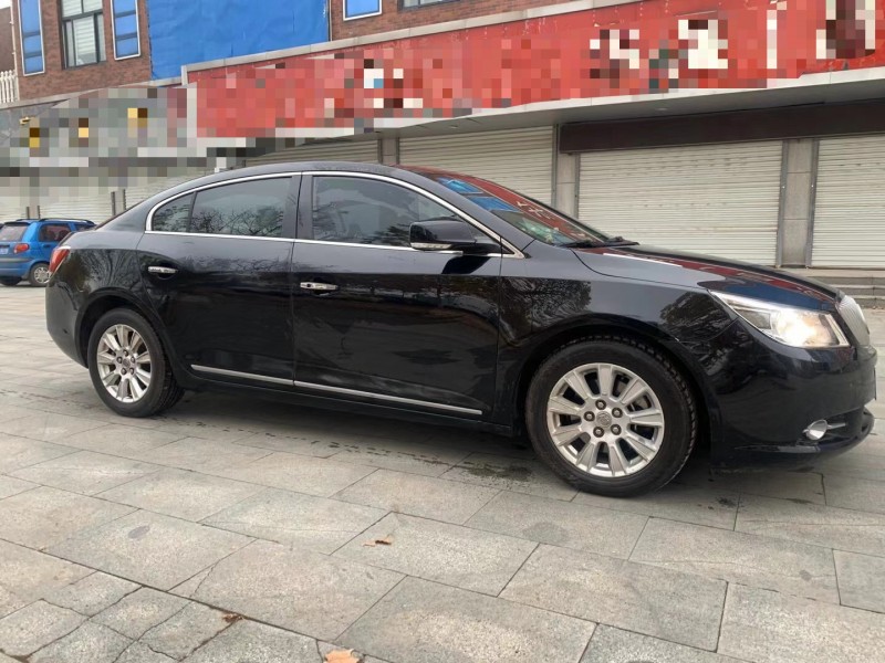 潍坊11年别克君越7