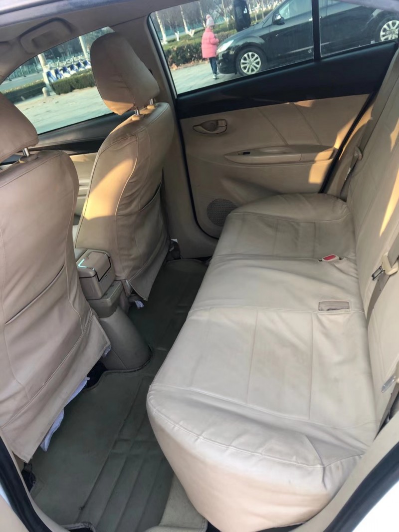 潍坊15年丰田威驰7