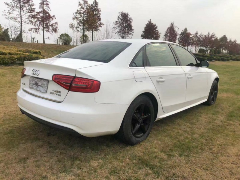 盐城12年奥迪A4L5