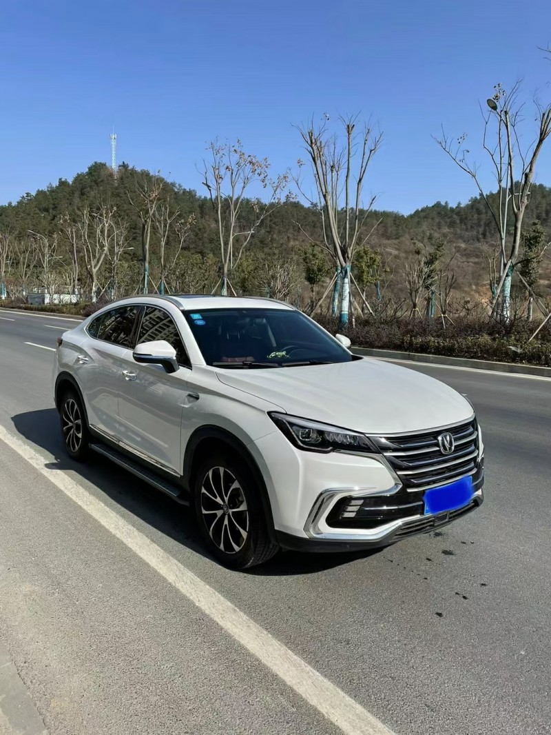 荊門19年長安汽車長安CS852