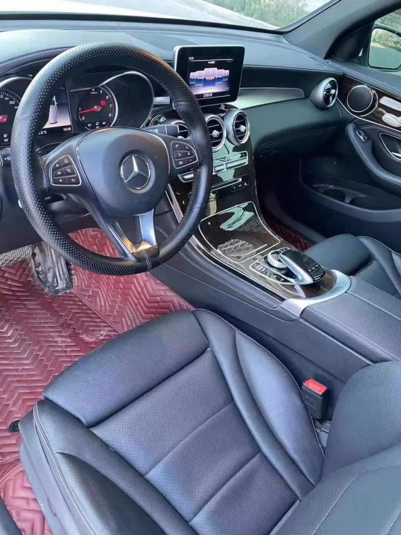 济南19年奔驰GLC3