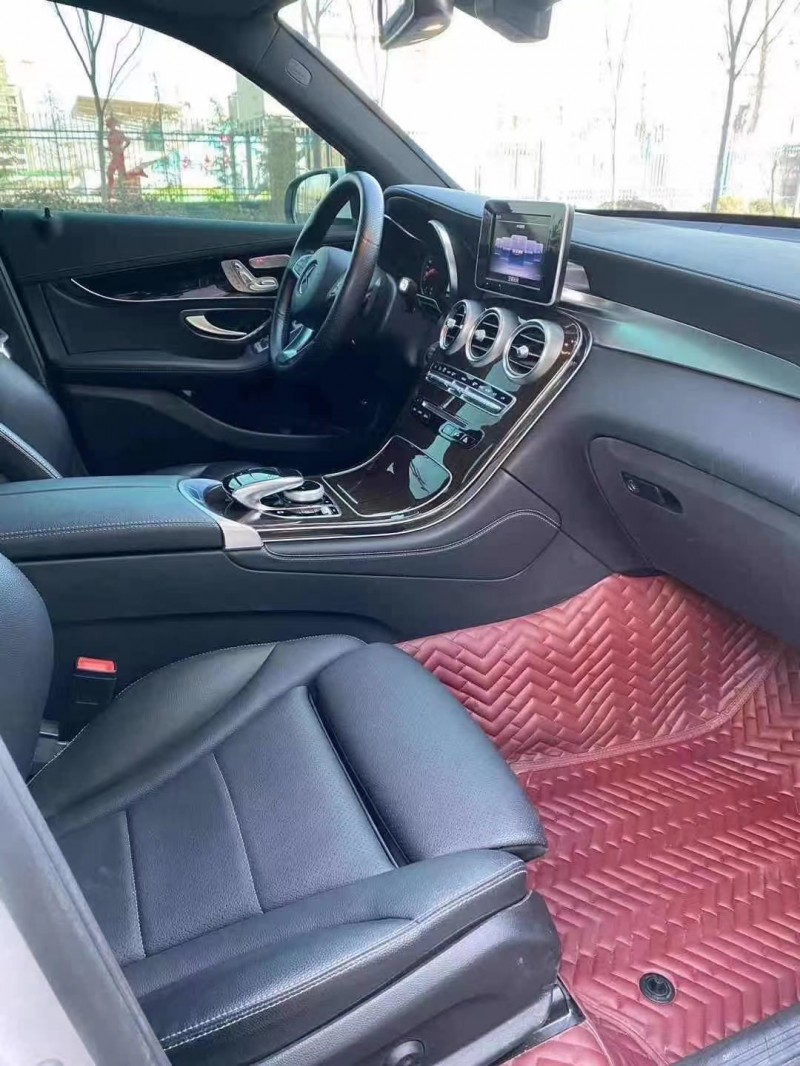 济南19年奔驰GLC4