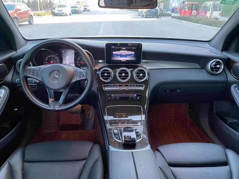 济南19年奔驰GLC5