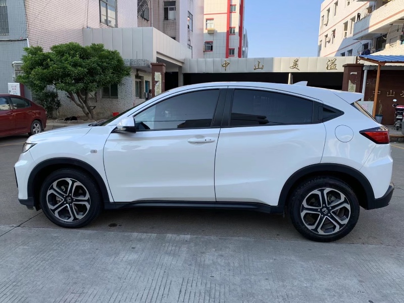 中山18年本田XRV2