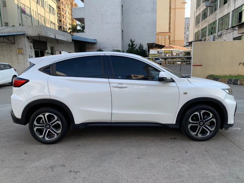 中山18年本田XRV3