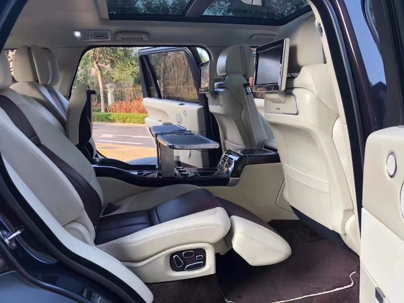 佛山17年路虎揽胜3