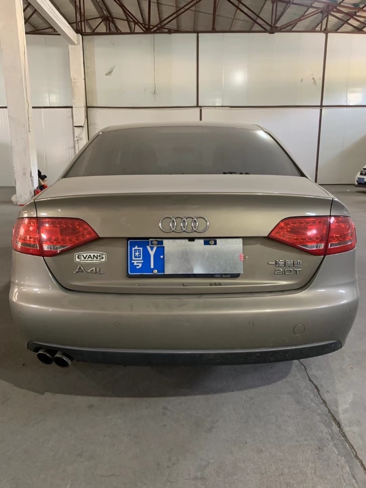 中山12年奥迪A4L4