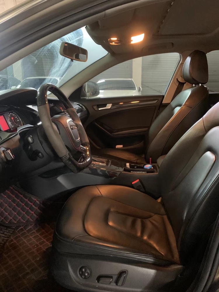 中山12年奥迪A4L7