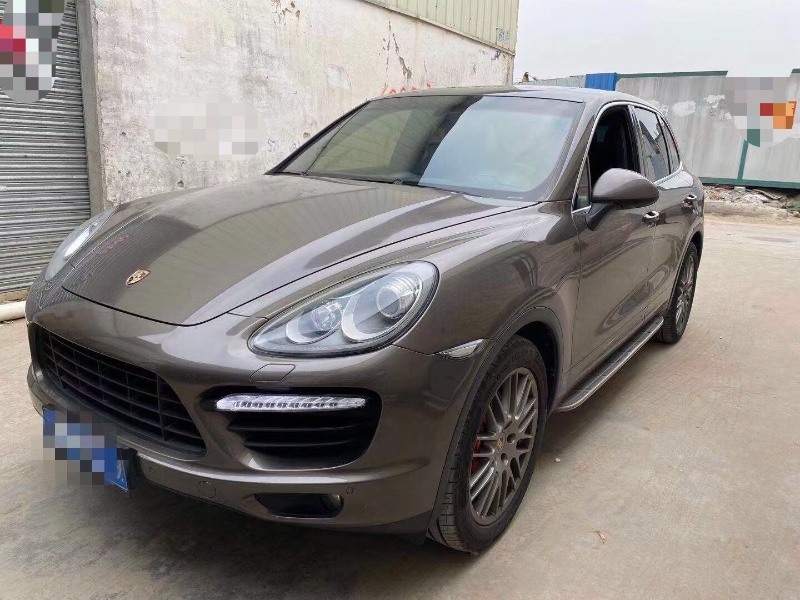 广州13年保时捷卡宴2