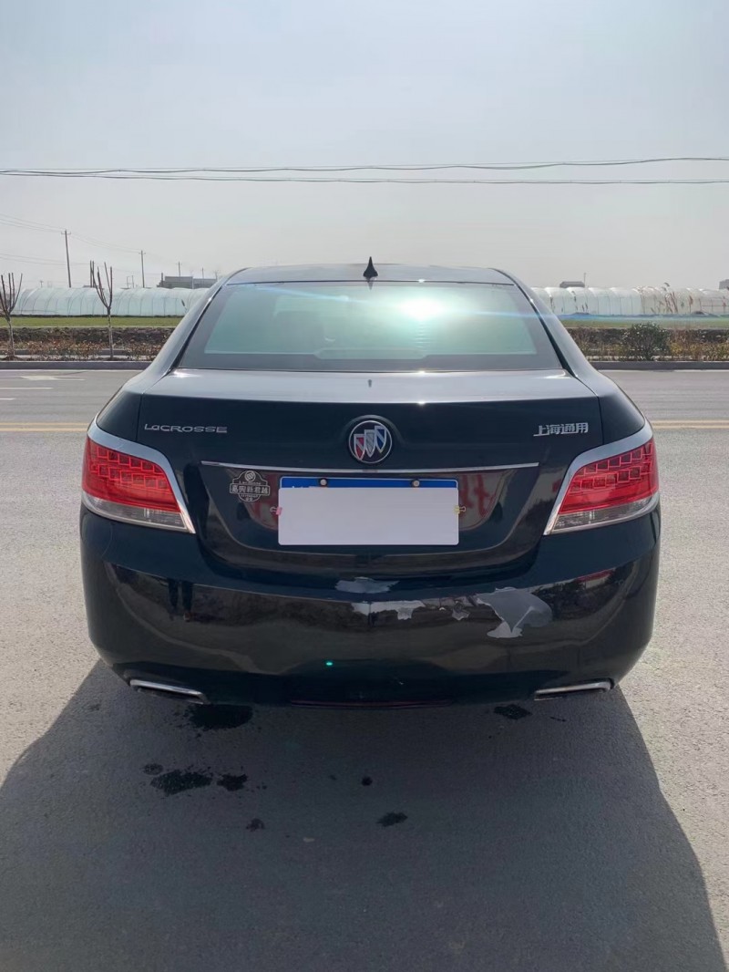 徐州13年别克君越3