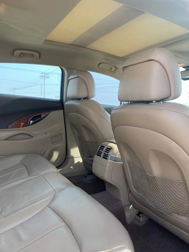 徐州13年别克君越8