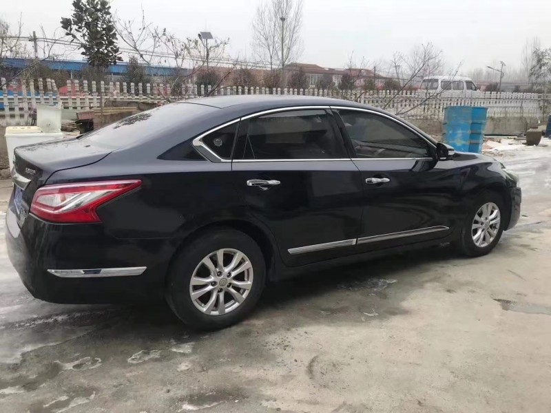 蘇州14年日產天籟2