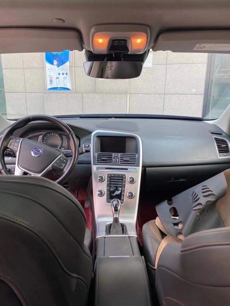 四平15年沃爾沃XC608