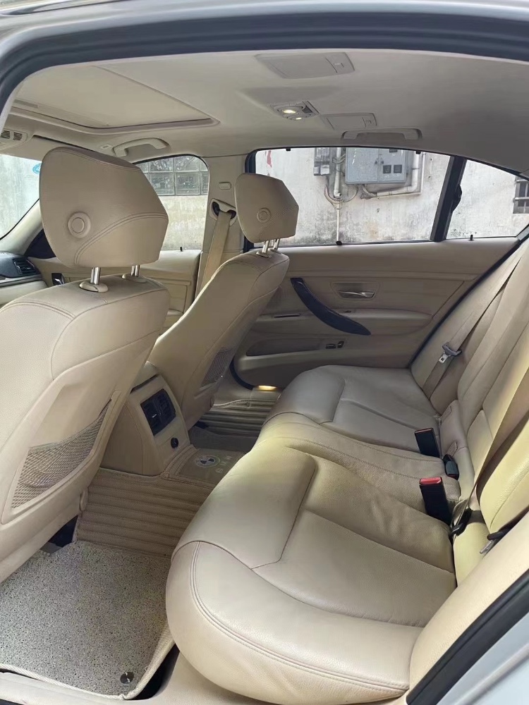 江门13年宝马3系6