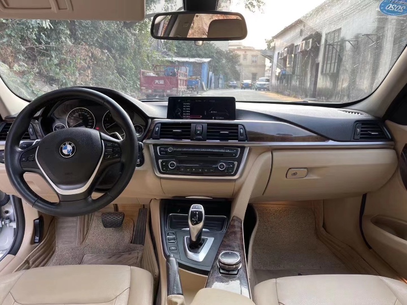 江门13年宝马3系4