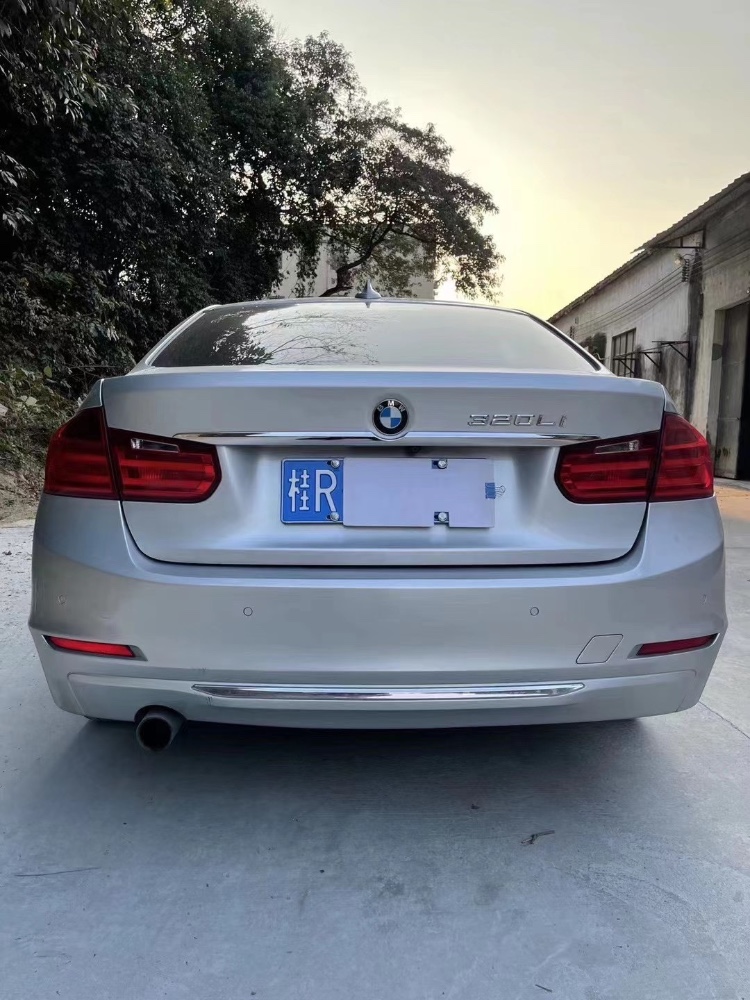 江门13年宝马3系7