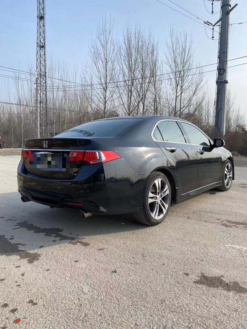 枣庄14年本田思铂睿1