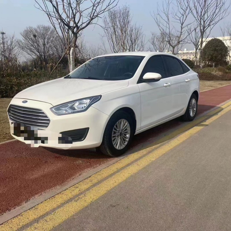 枣庄18年福特福睿斯3