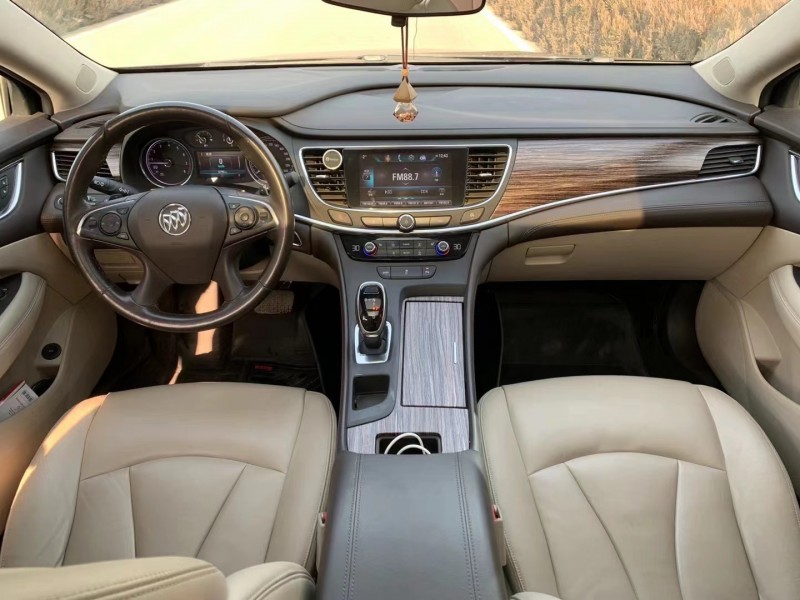 廊坊17年别克君越6