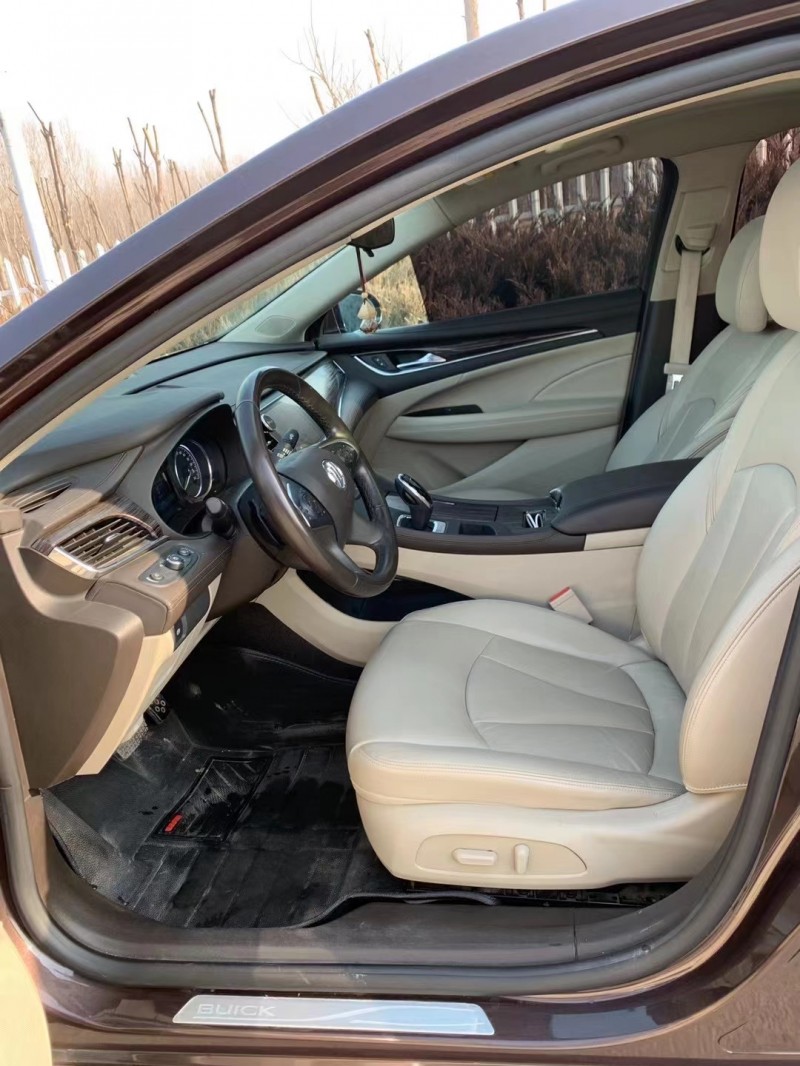 廊坊17年别克君越9