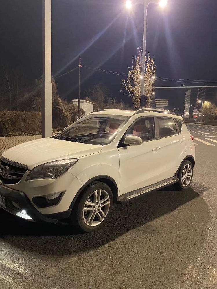 太原16年長安汽車長安CS353