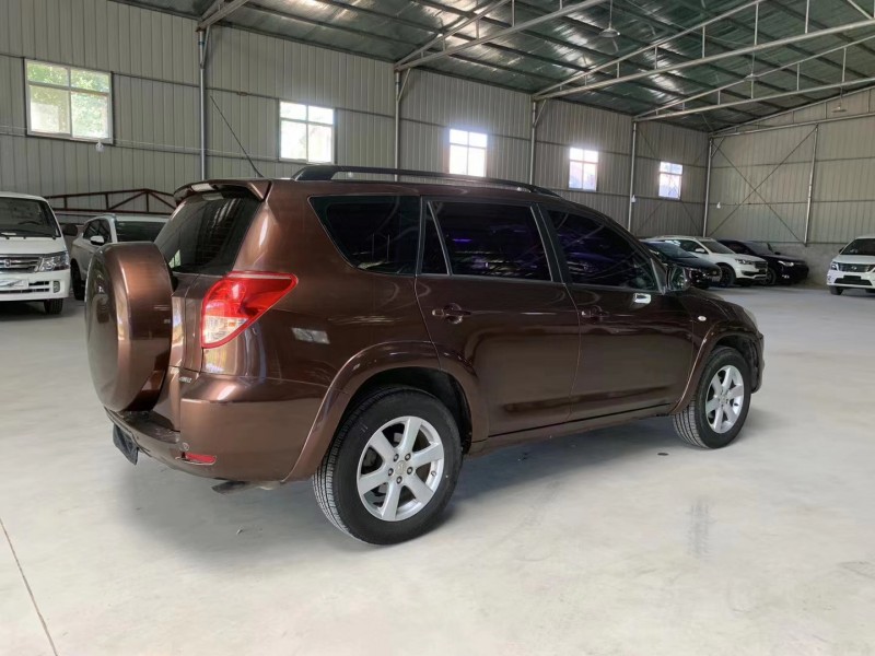 廊坊12年丰田RAV45