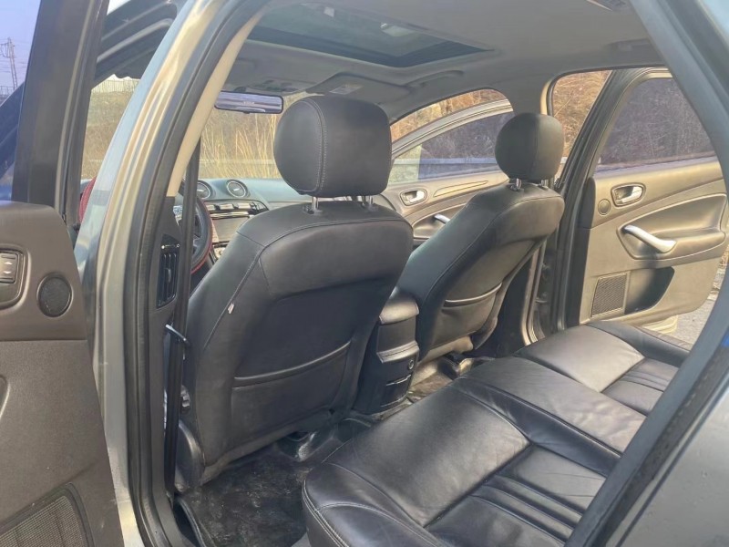 烟台10年福特蒙迪欧6