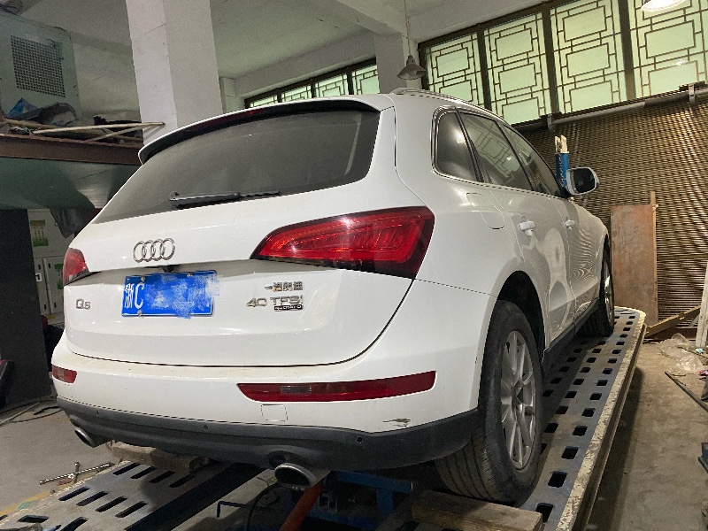 溫州15年奧迪Q53