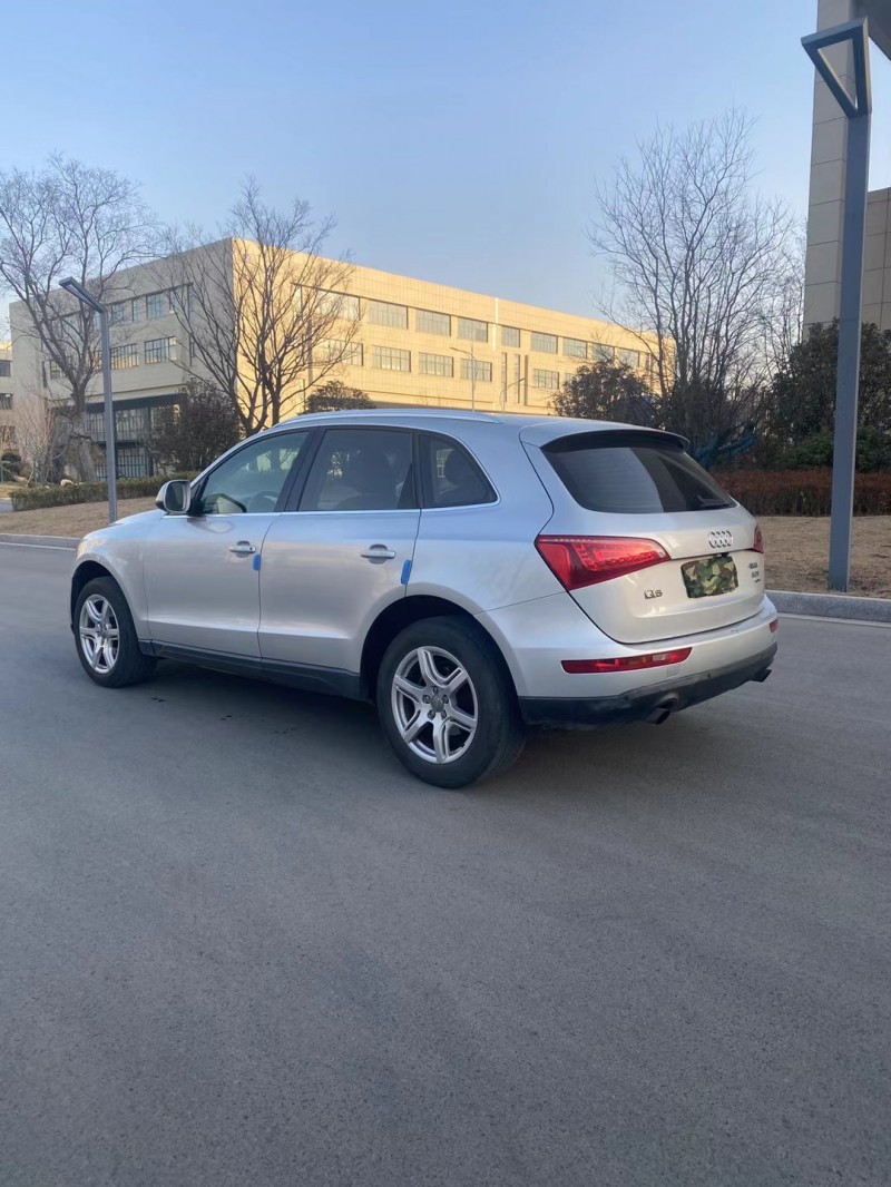 宿迁11年奥迪Q55