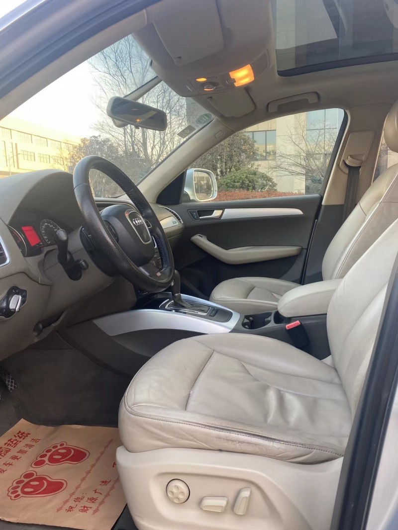 宿迁11年奥迪Q57