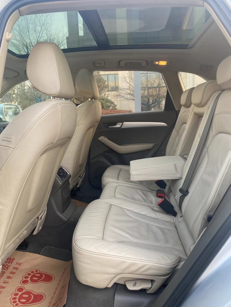 宿迁11年奥迪Q58