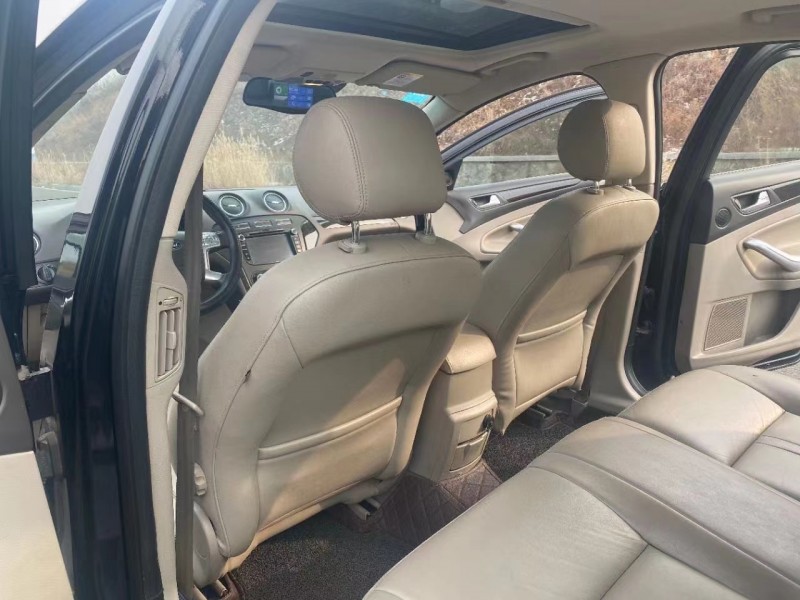 烟台13年福特蒙迪欧-致胜4