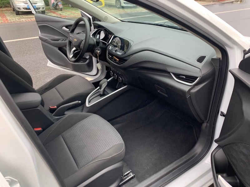 北京19年雪佛兰科沃兹2