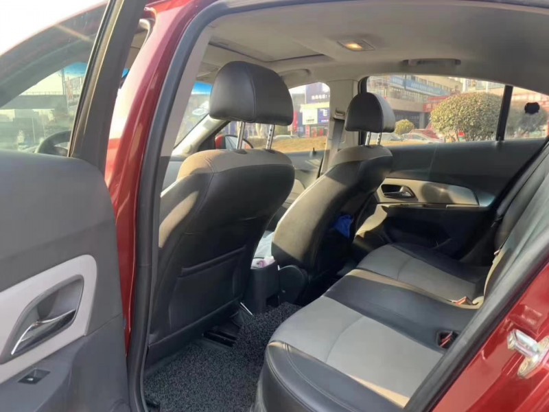 北京13年雪佛兰科鲁兹4