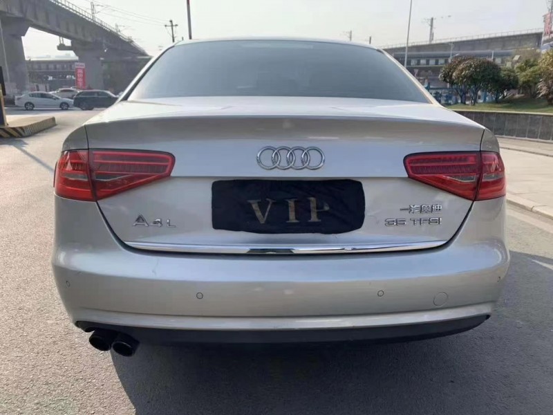 北京16年奥迪A4L6